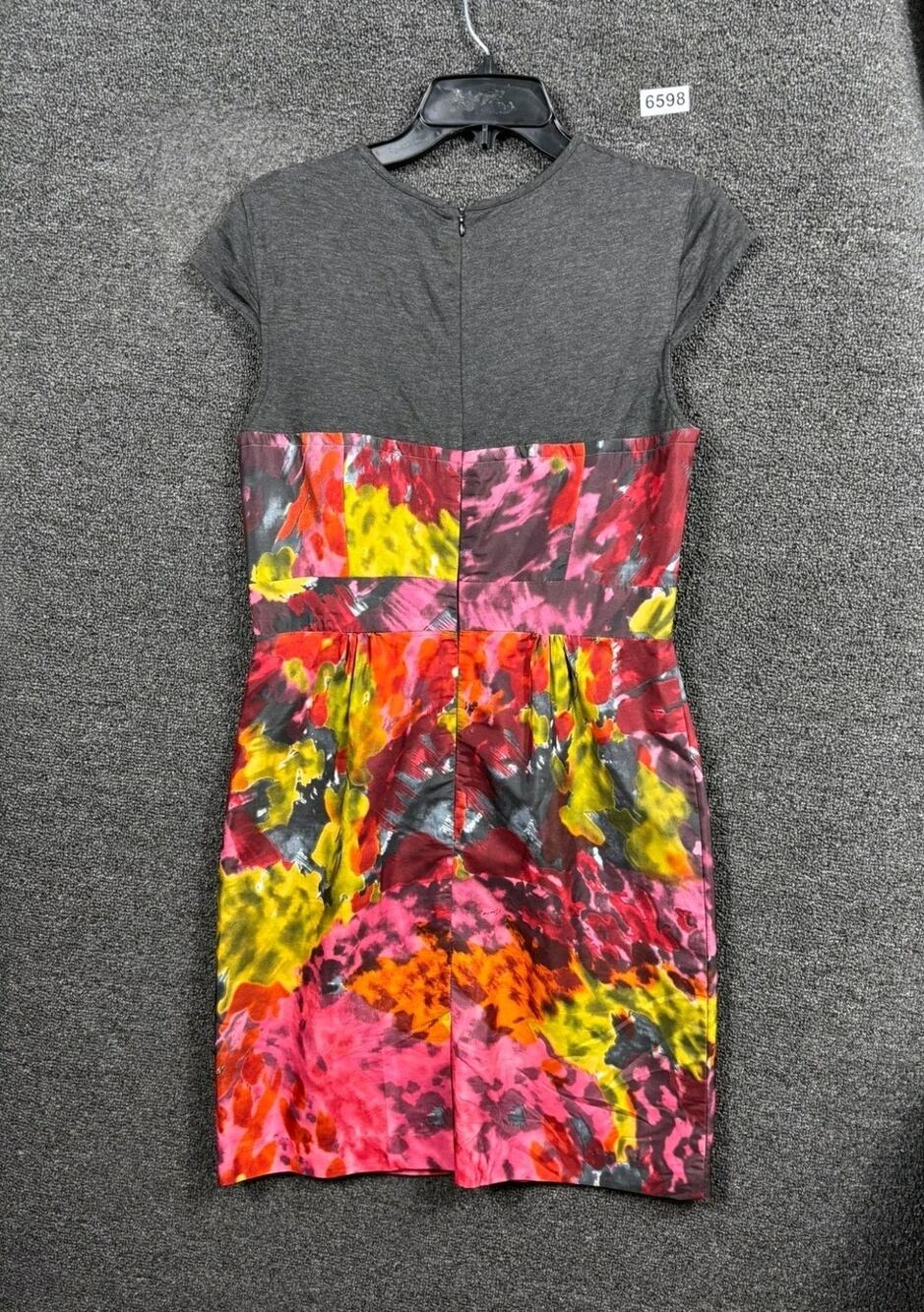Trina Turk Silk Floral Print Dress Womens Size 6 Gray Bodice Cap Sleeve